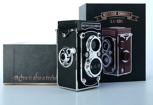E+ VINTAGE CAMERA